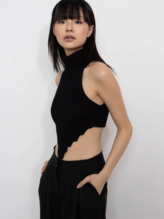 Top Queen Black
